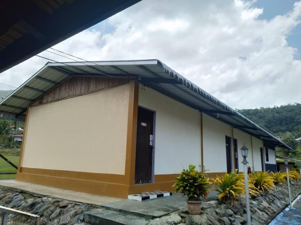 Inap Desa Kilimu Ranau Hotell Eksteriør bilde