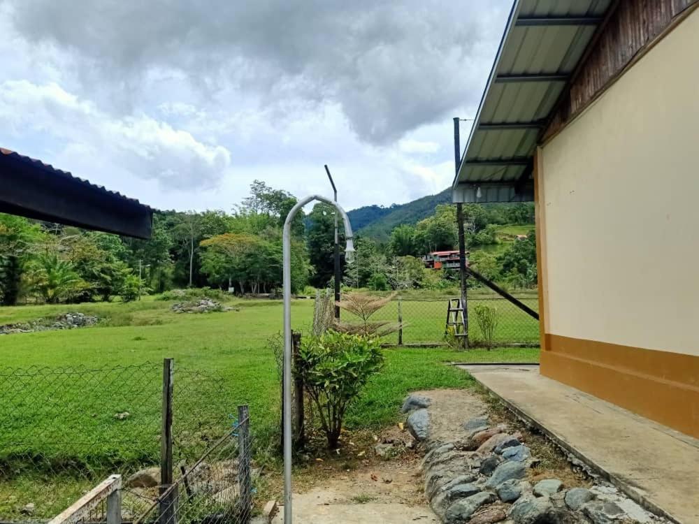 Inap Desa Kilimu Ranau Hotell Eksteriør bilde